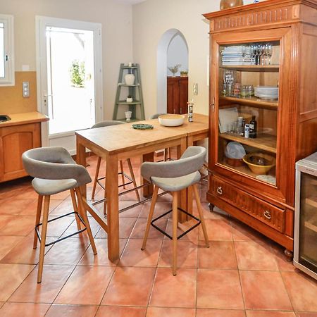 3 Bedroom Awesome Home In Chateuneuf De Gadagne Chateauneuf-de-Gadagne Екстер'єр фото