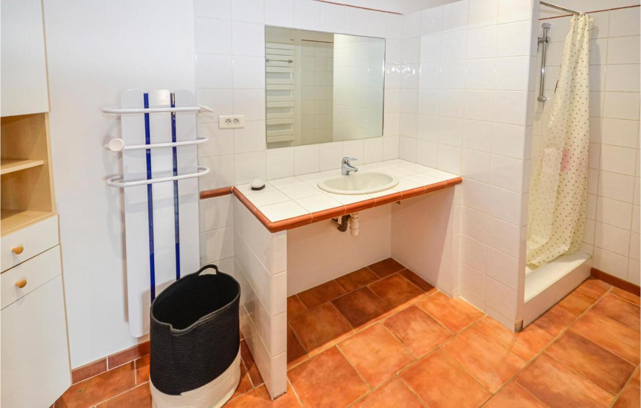 3 Bedroom Awesome Home In Chateuneuf De Gadagne Chateauneuf-de-Gadagne Екстер'єр фото