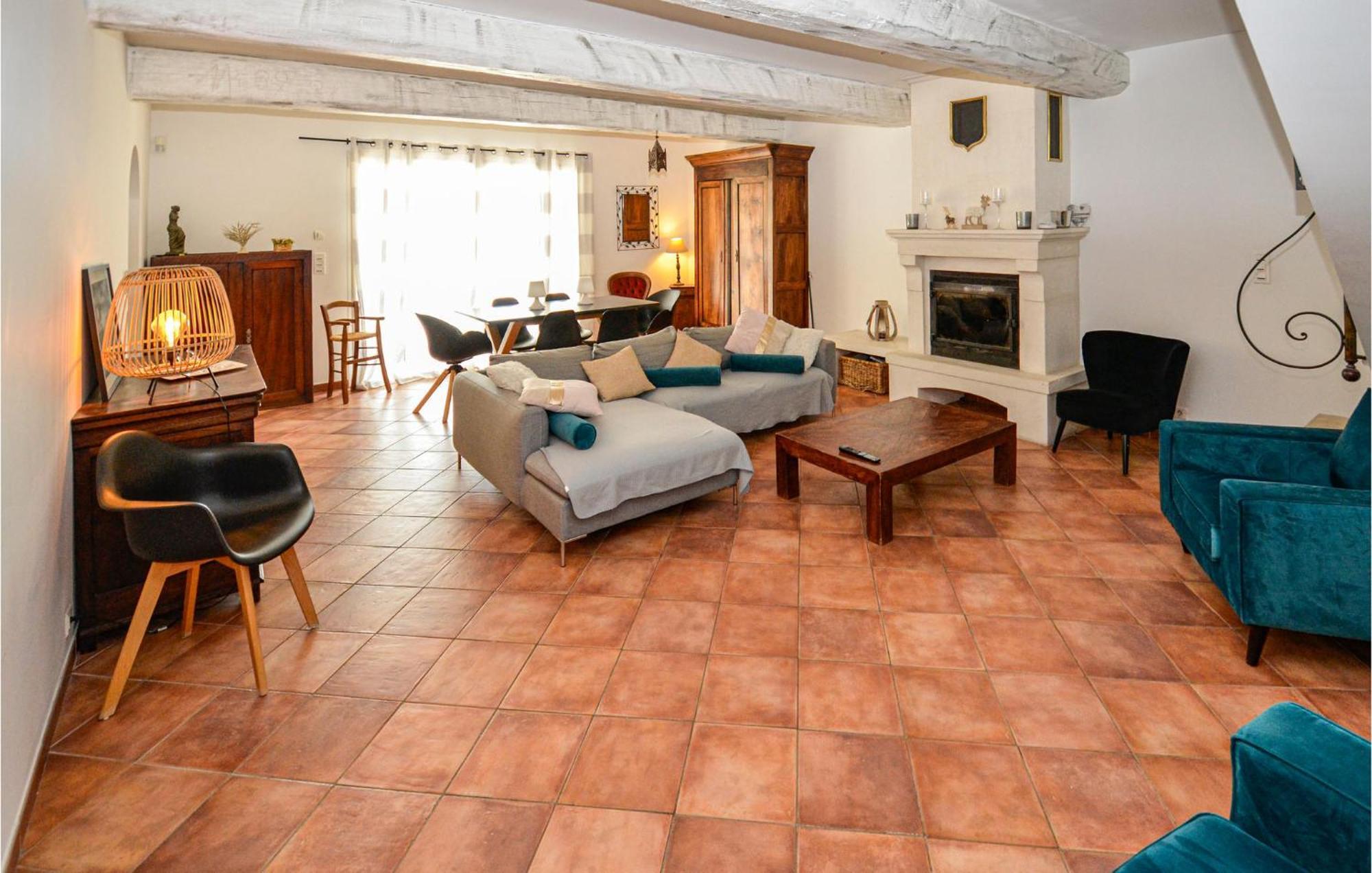 3 Bedroom Awesome Home In Chateuneuf De Gadagne Chateauneuf-de-Gadagne Екстер'єр фото